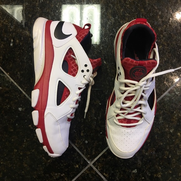 Nike Hurache Shoes - Picture 1 of 6